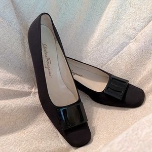 Salvatore Ferragamo boutique women’s flats